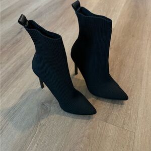 Steve Madden Black Heeled Boots